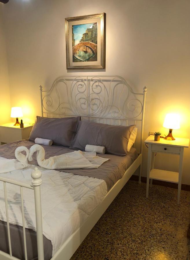 Salamon Guest House เวนิส ภายนอก รูปภาพ